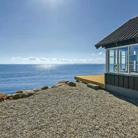 Gorgeous In Broager With House Sea View Prázdninový dům